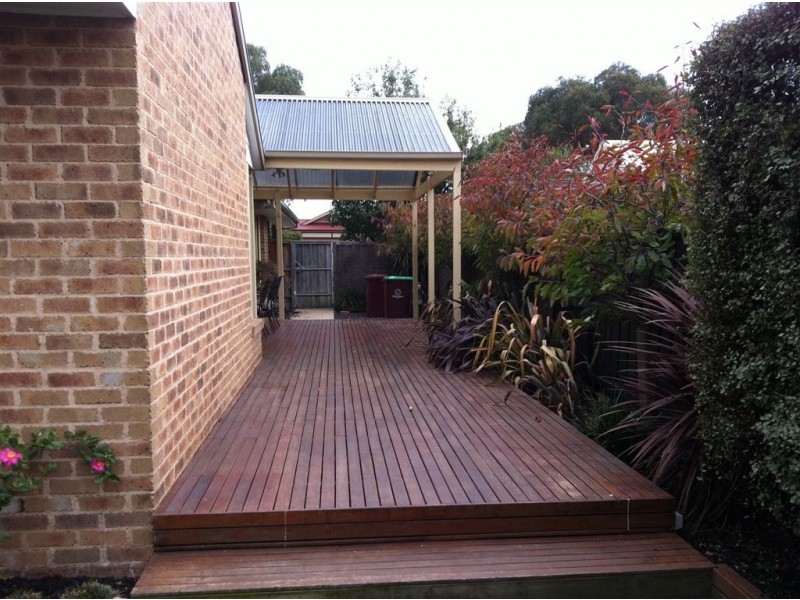 8 Jacqui Terrace, Narre Warren South VIC 3805