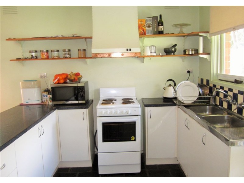 146 Taylors Lane, Rowville VIC 3178
