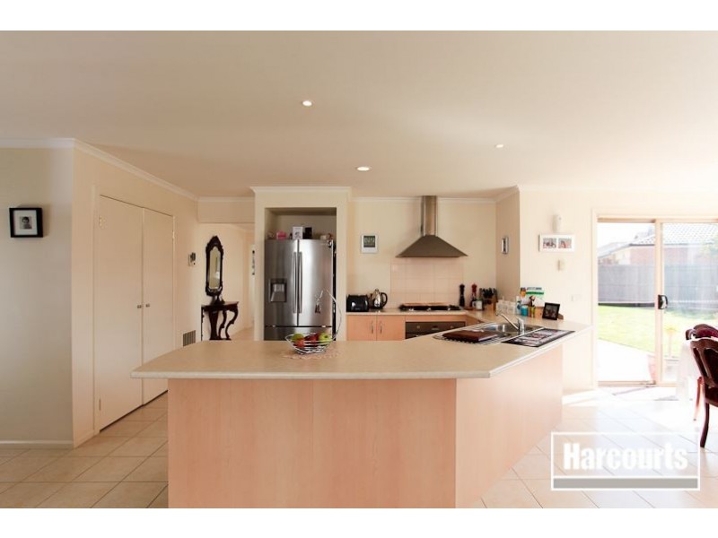 18 Drovers Retreat, Narre Warren South VIC 3805