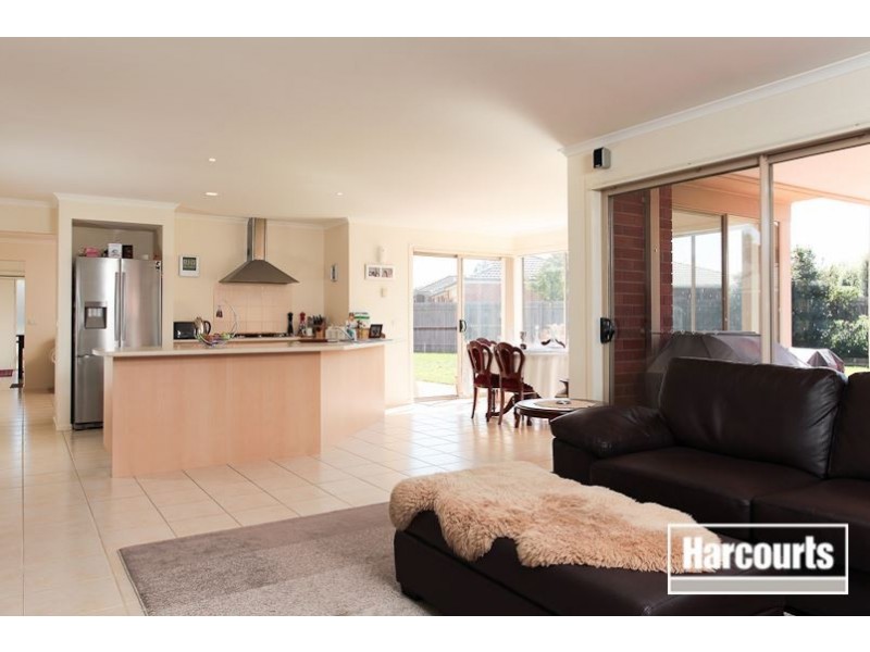 18 Drovers Retreat, Narre Warren South VIC 3805