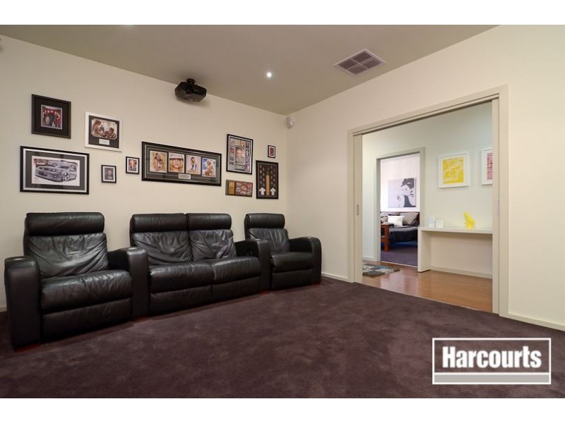 3 Waldo Avenue, Cranbourne North VIC 3977