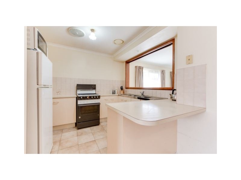 5 Nandina Road, Narre Warren VIC 3805