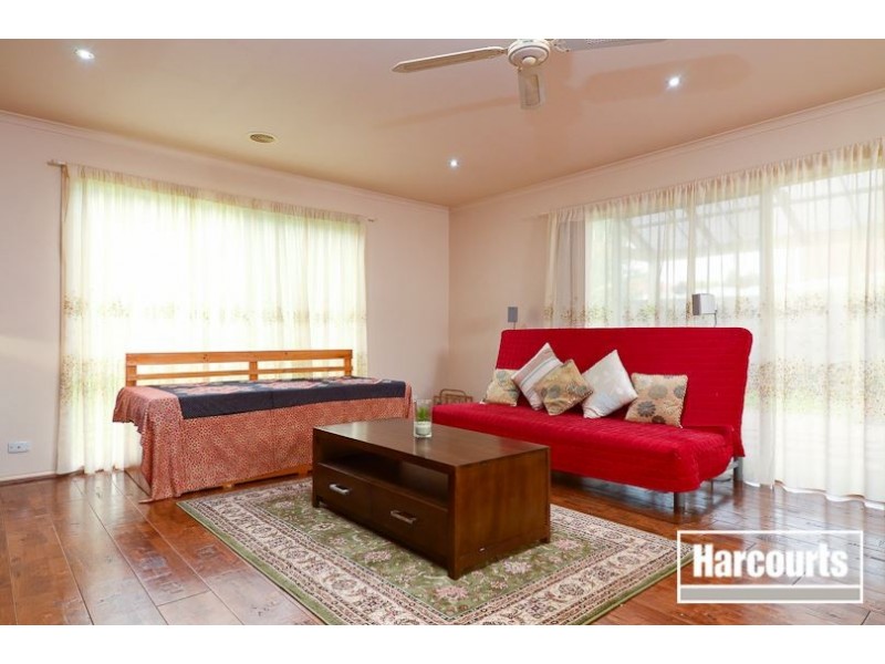 3 Evergold Close, Narre Warren South VIC 3805