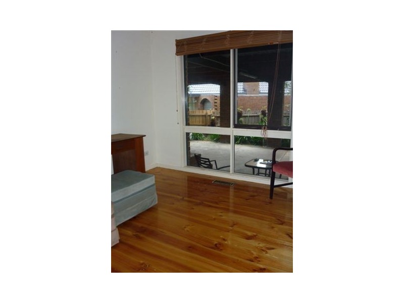 29 Ravensthorpe Crescent, Narre Warren VIC 3805