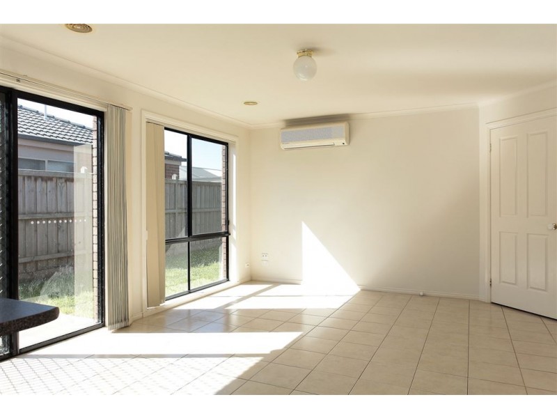 82 Ridgemont Drive, Berwick VIC 3806