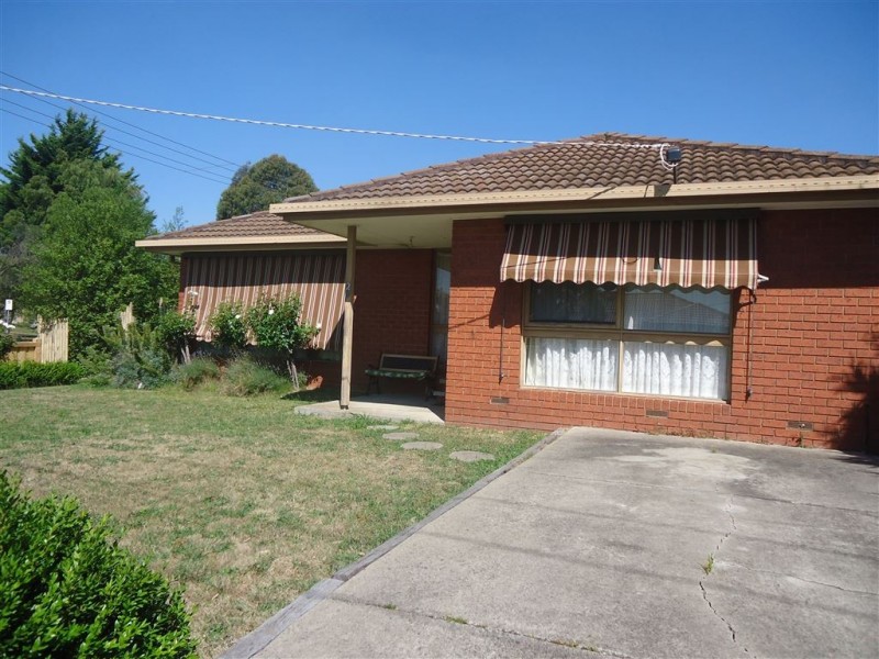 2 Butler Court, Cranbourne VIC 3977