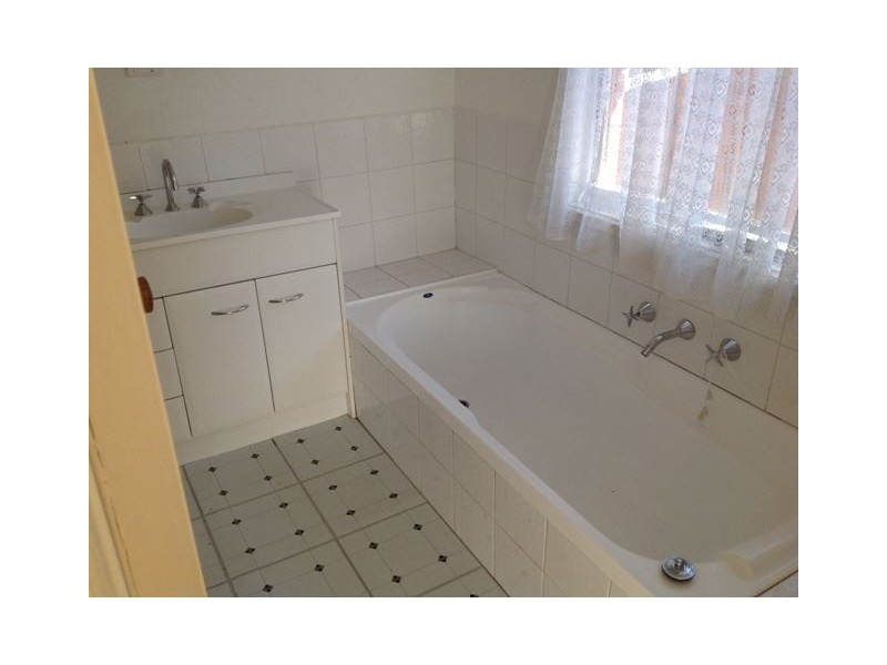 2 Butler Court, Cranbourne VIC 3977