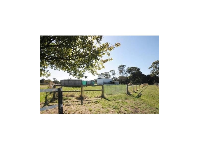 110 Peers Road, Dalmore VIC 3981