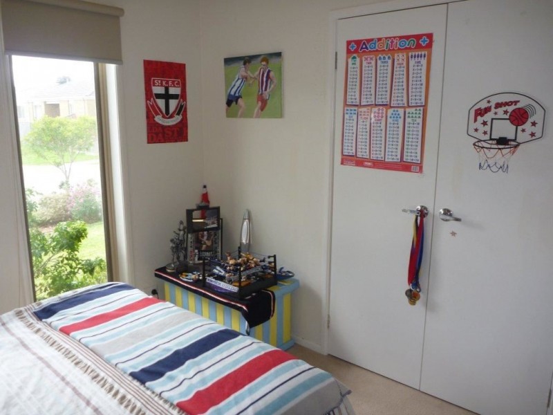 7 Ogle Way, Cranbourne North VIC 3977