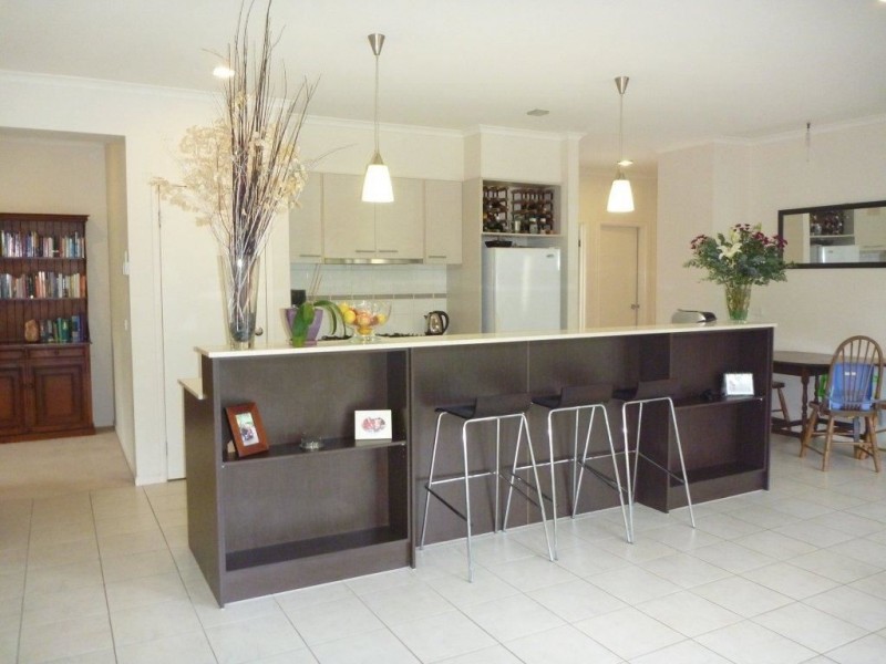 7 Ogle Way, Cranbourne North VIC 3977