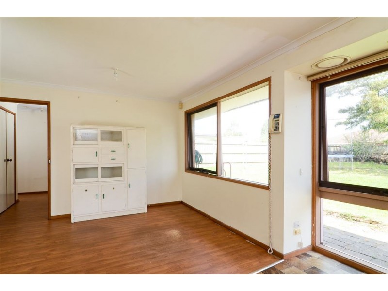 18 Greenacre Crescent, Narre Warren VIC 3805