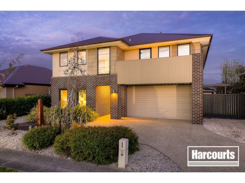 14 Kindred Avenue, Cranbourne North VIC 3977