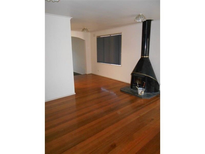 26 The Grange, Hampton Park VIC 3976