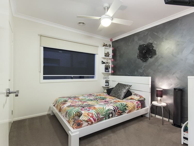 26 Sabel Drive, Cranbourne North VIC 3977