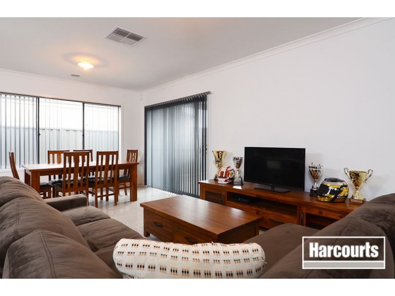 5 Ciliata Street, Cranbourne North VIC 3977