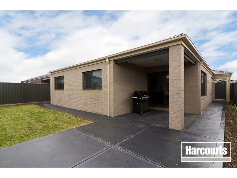 5 Ciliata Street, Cranbourne North VIC 3977