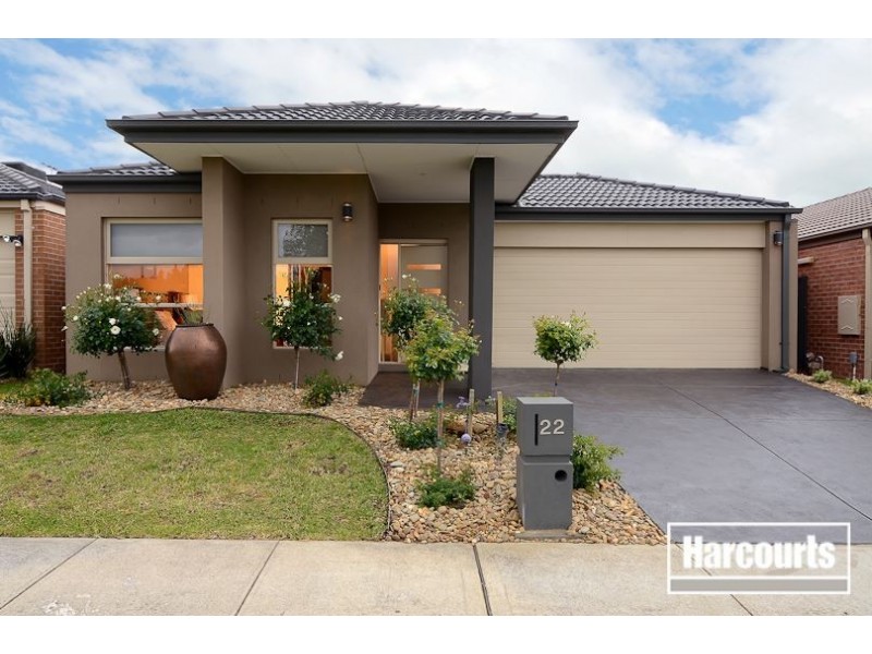 22 Sabel Drive, Cranbourne North VIC 3977