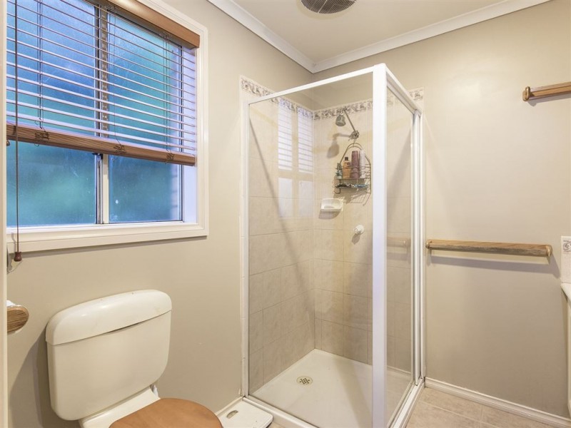 5 Milton Place, Narre Warren South VIC 3805