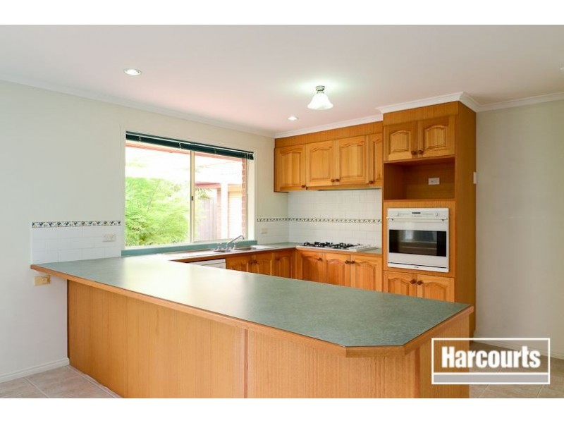 7 Turnberry Avenue, Narre Warren South VIC 3805