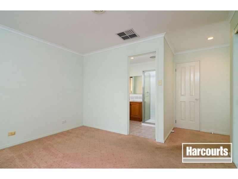 7 Turnberry Avenue, Narre Warren South VIC 3805