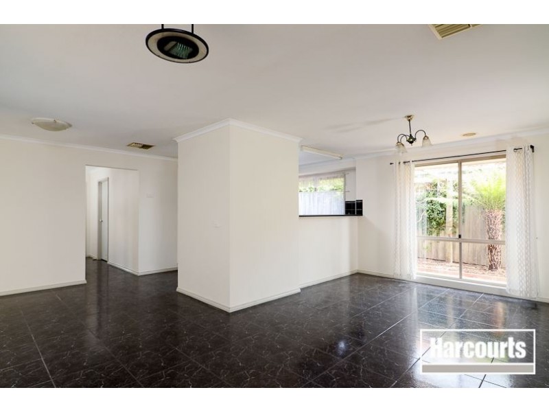 19 Emily Drive, Narre Warren VIC 3805