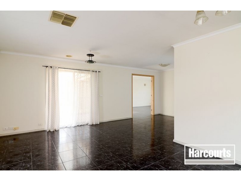 19 Emily Drive, Narre Warren VIC 3805