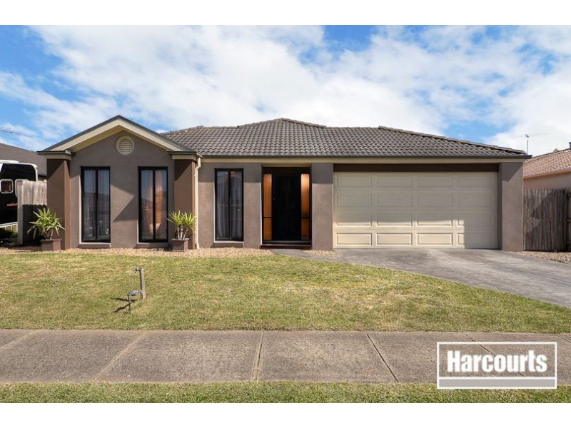 13 Osmington Circle, Narre Warren South VIC 3805