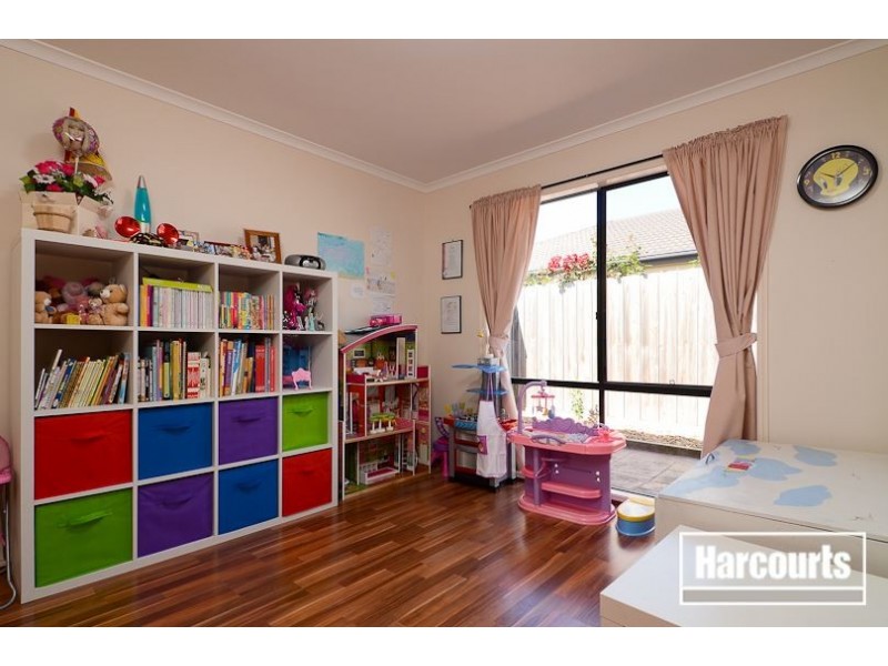 13 Osmington Circle, Narre Warren South VIC 3805