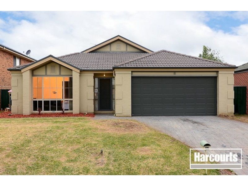 18 Harrington Drive, Narre Warren South VIC 3805