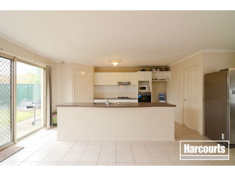 18 Harrington Drive, Narre Warren South VIC 3805