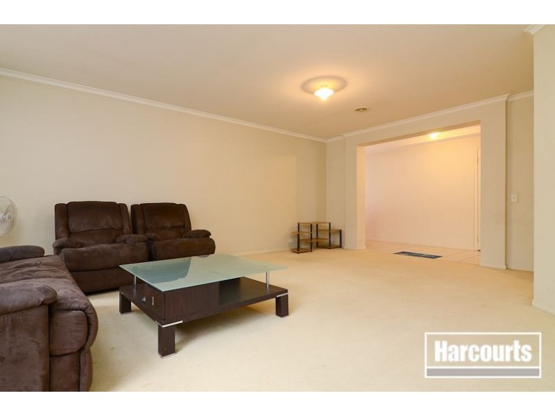 18 Harrington Drive, Narre Warren South VIC 3805