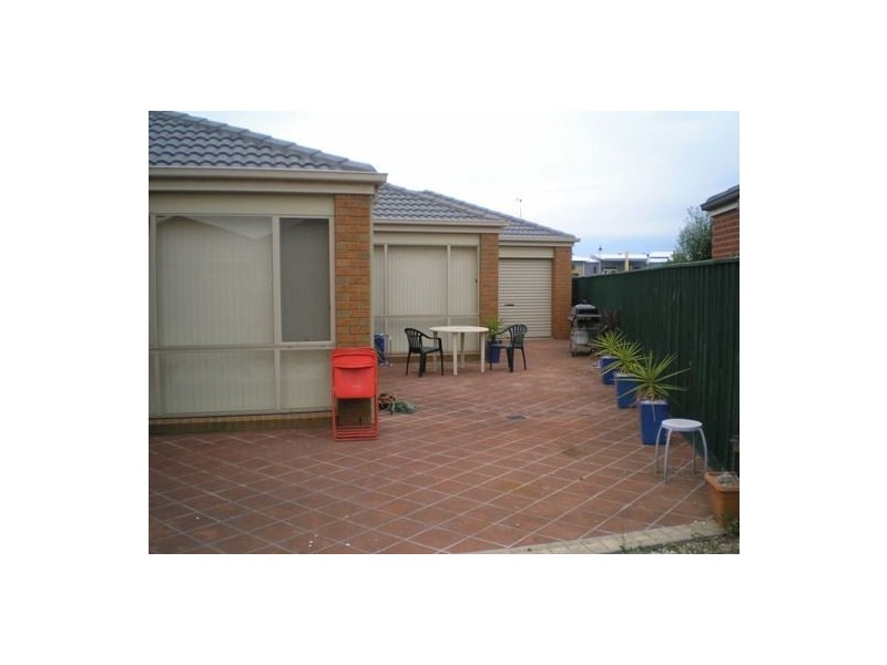 35 Community Parade, Narre Warren South VIC 3805