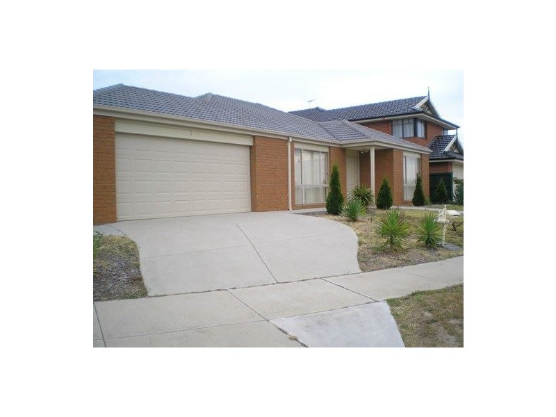 35 Community Parade, Narre Warren South VIC 3805