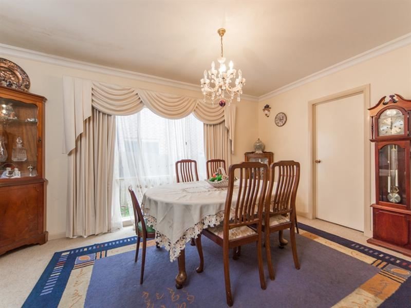 17 Winterton Court, Hallam VIC 3803