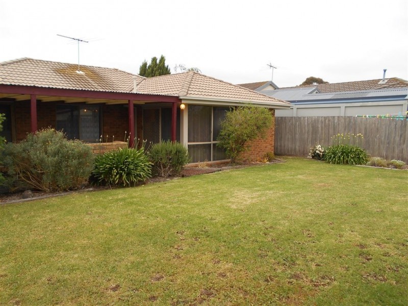 5 James Bathe Way, Narre Warren South VIC 3805