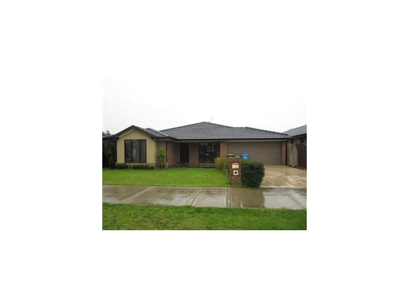 56 Kingdom Drive, Cranbourne VIC 3977