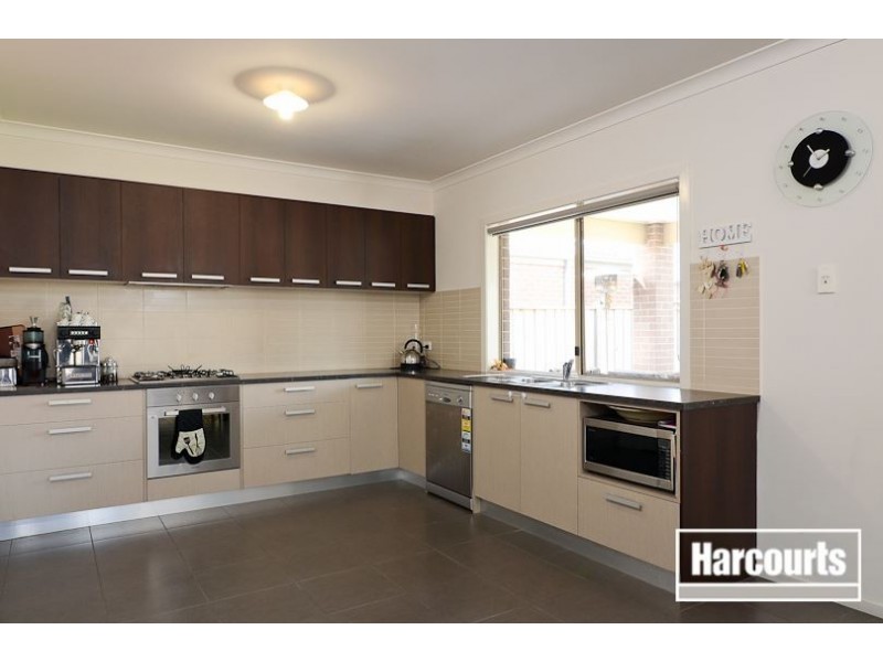 4 Benbrook Place, Lyndhurst VIC 3975