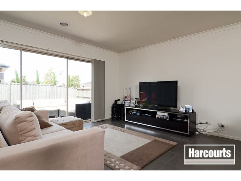 4 Benbrook Place, Lyndhurst VIC 3975