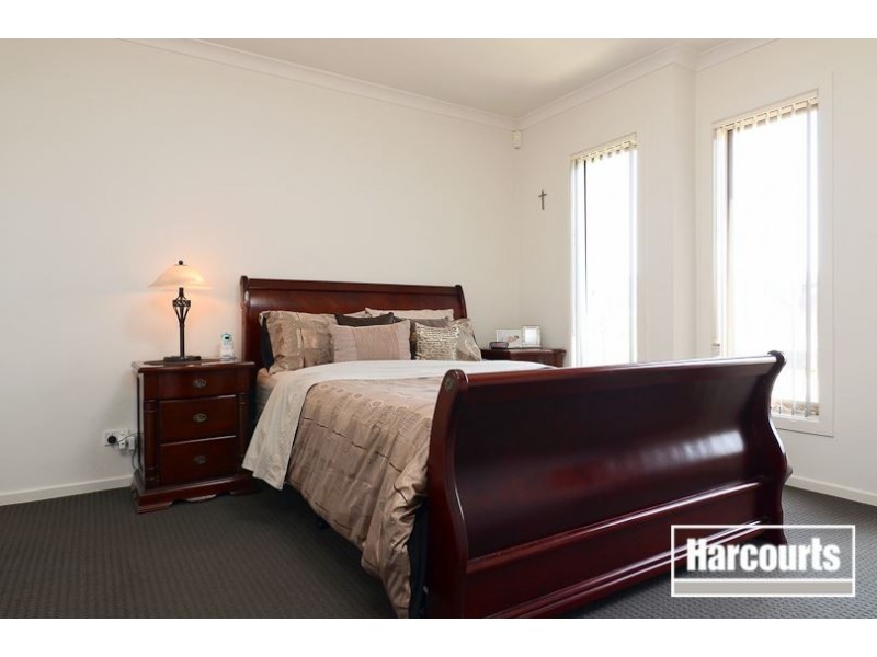 4 Benbrook Place, Lyndhurst VIC 3975