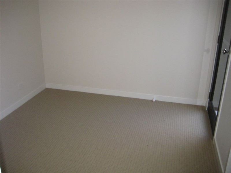 12 Mill Circuit, Clyde North VIC 3978