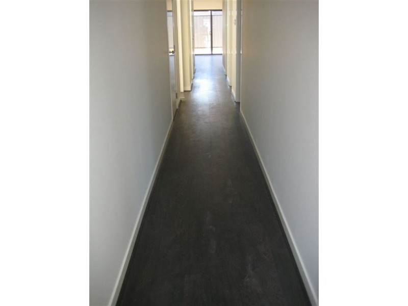 12 Mill Circuit, Clyde North VIC 3978