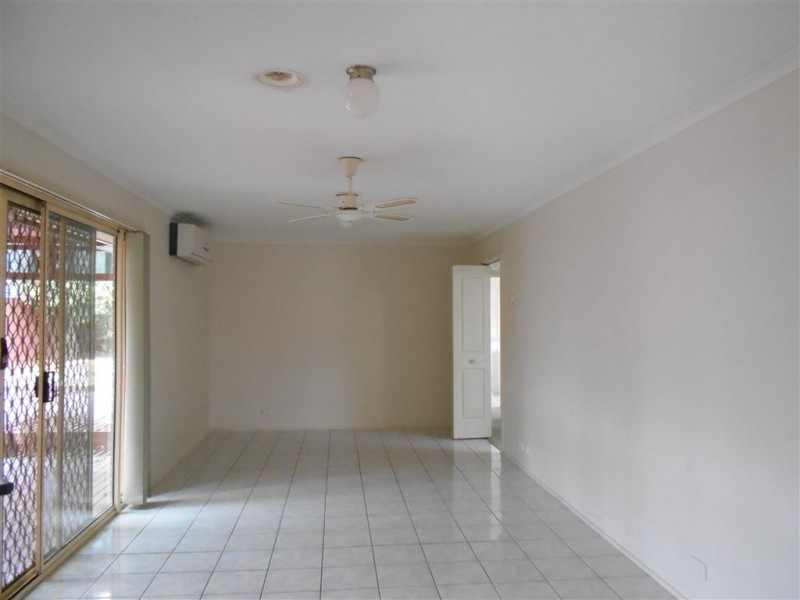 4 McCartney Drive, Narre Warren South VIC 3805