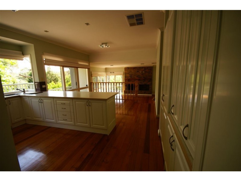17 Taroona Close, Mount Eliza VIC 3930