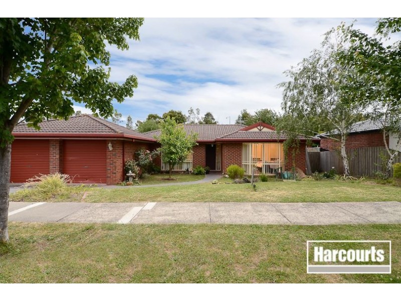 29 Sandalwood Drive, Narre Warren VIC 3805