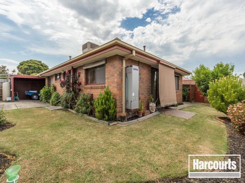 2/14 Russell Street, Cranbourne VIC 3977