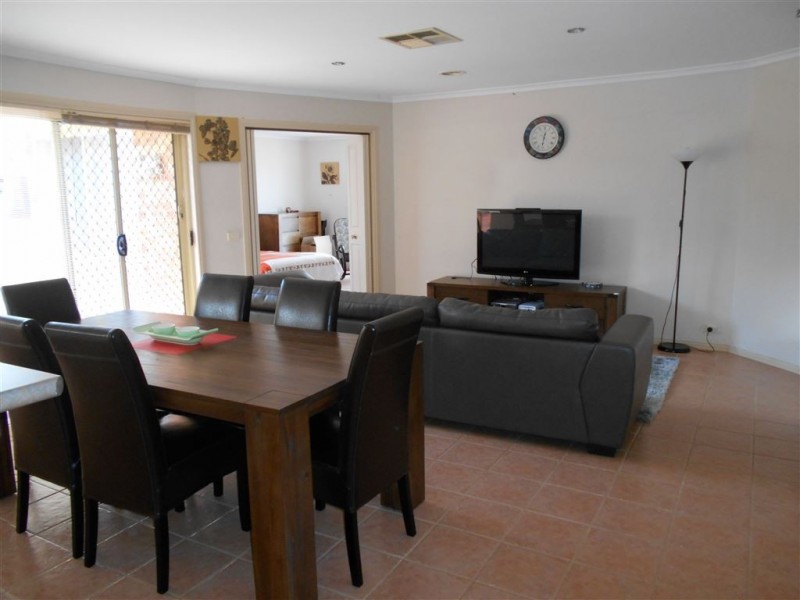 6 Hillston Court, Narre Warren South VIC 3805