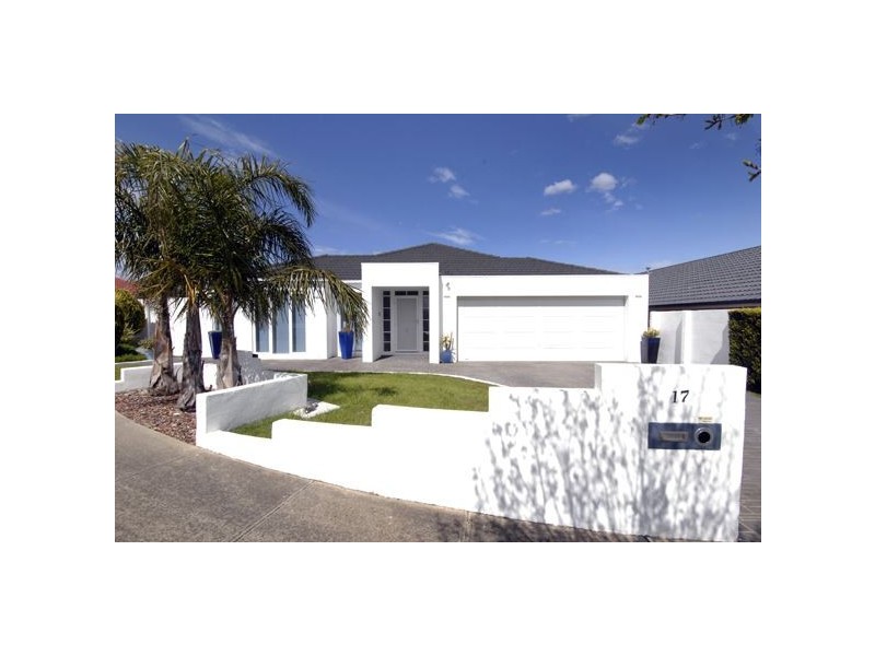 17 Piccadilly Court, Narre Warren South VIC 3805