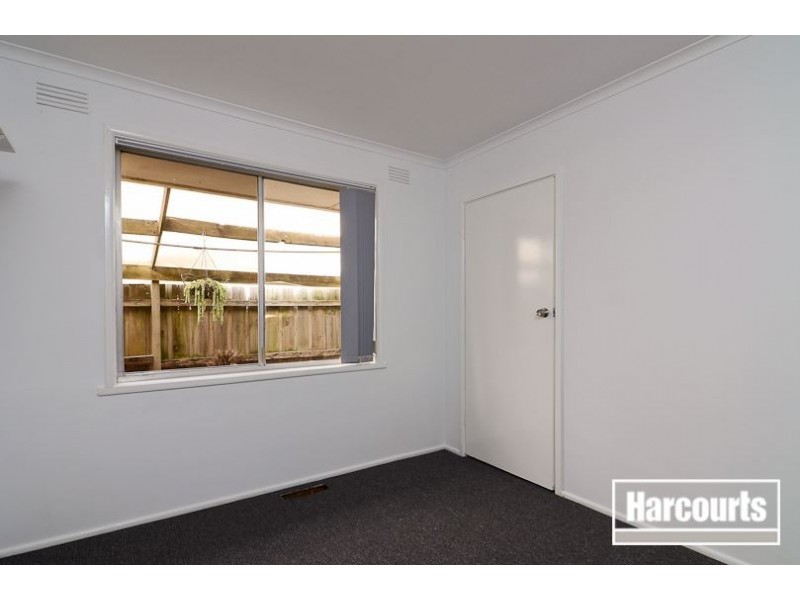 6 Manuka Road, Berwick VIC 3806