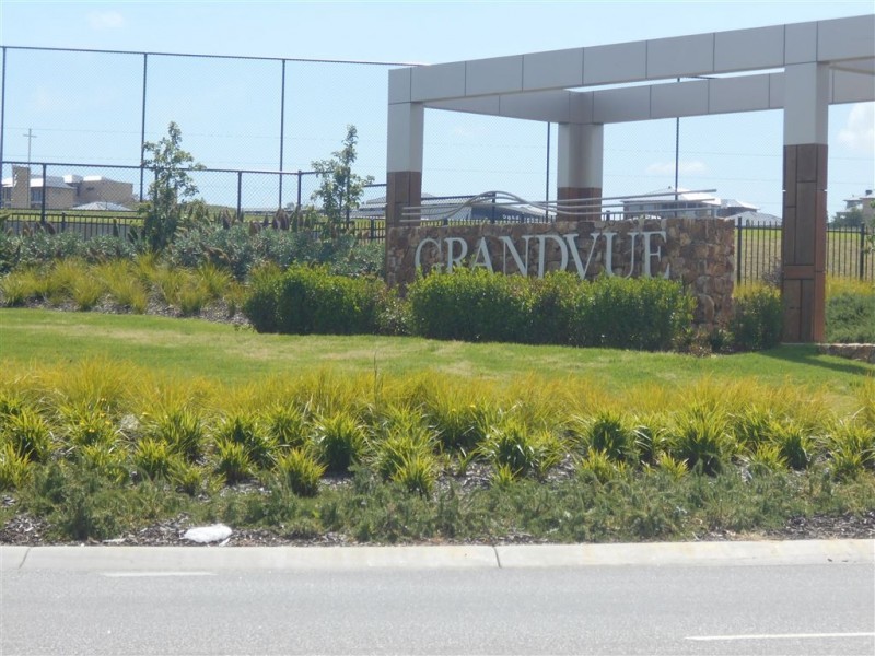 16 Majestic Drive, Officer VIC 3809