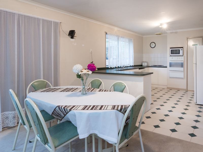 1 Rupertswood Rise, Narre Warren South VIC 3805